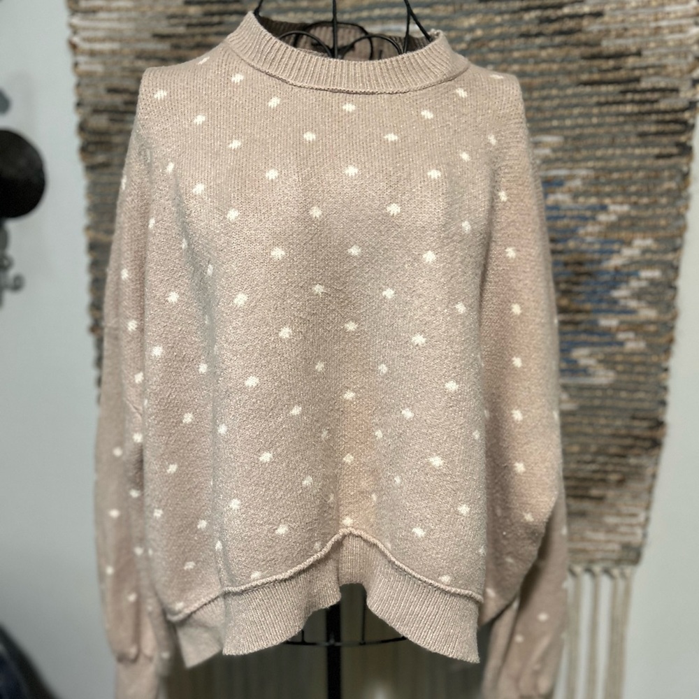 TFY Collection Women's Beige Polka Dot Sweater